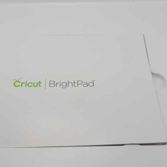 Cricut BrightPad - Rose Edition in original box. New condition! - Picture 8 of 11